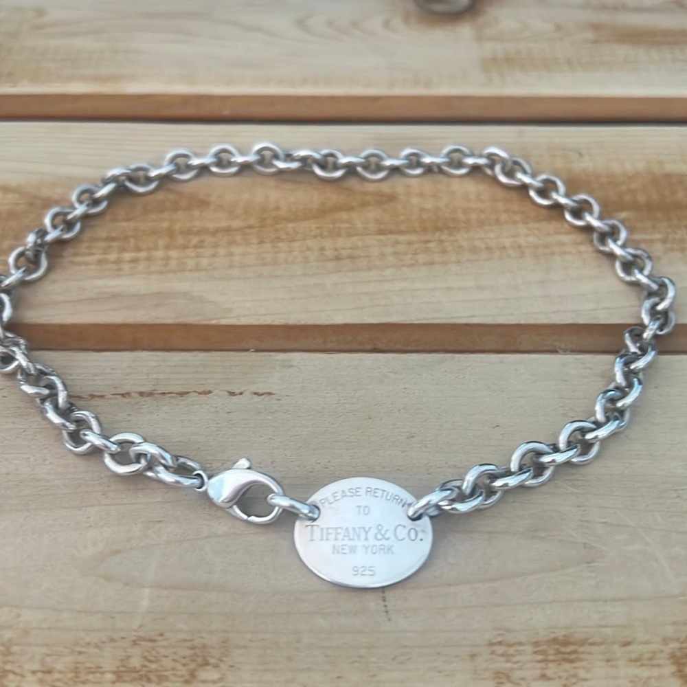 Return to Tiffany’s choker